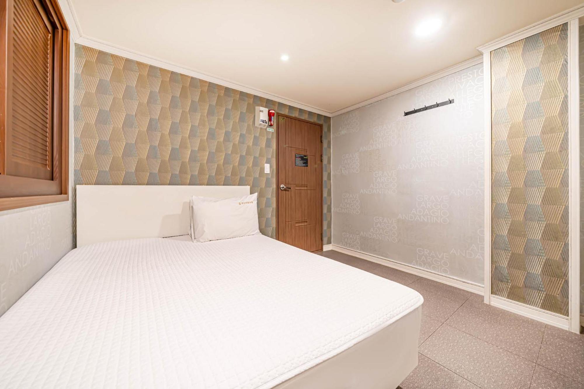 Top Motel Ciudad Metropolitana de Busan Exterior foto