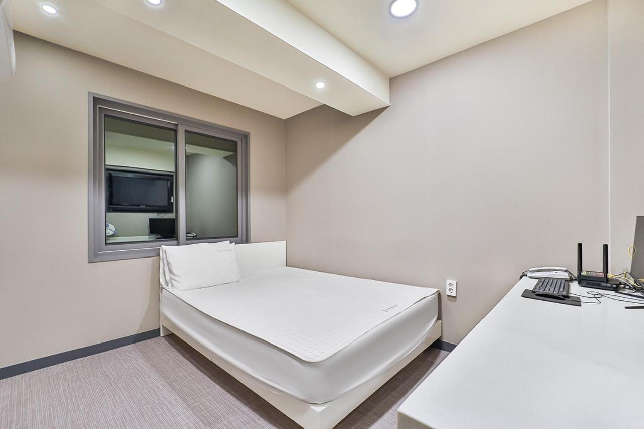 Top Motel Ciudad Metropolitana de Busan Exterior foto