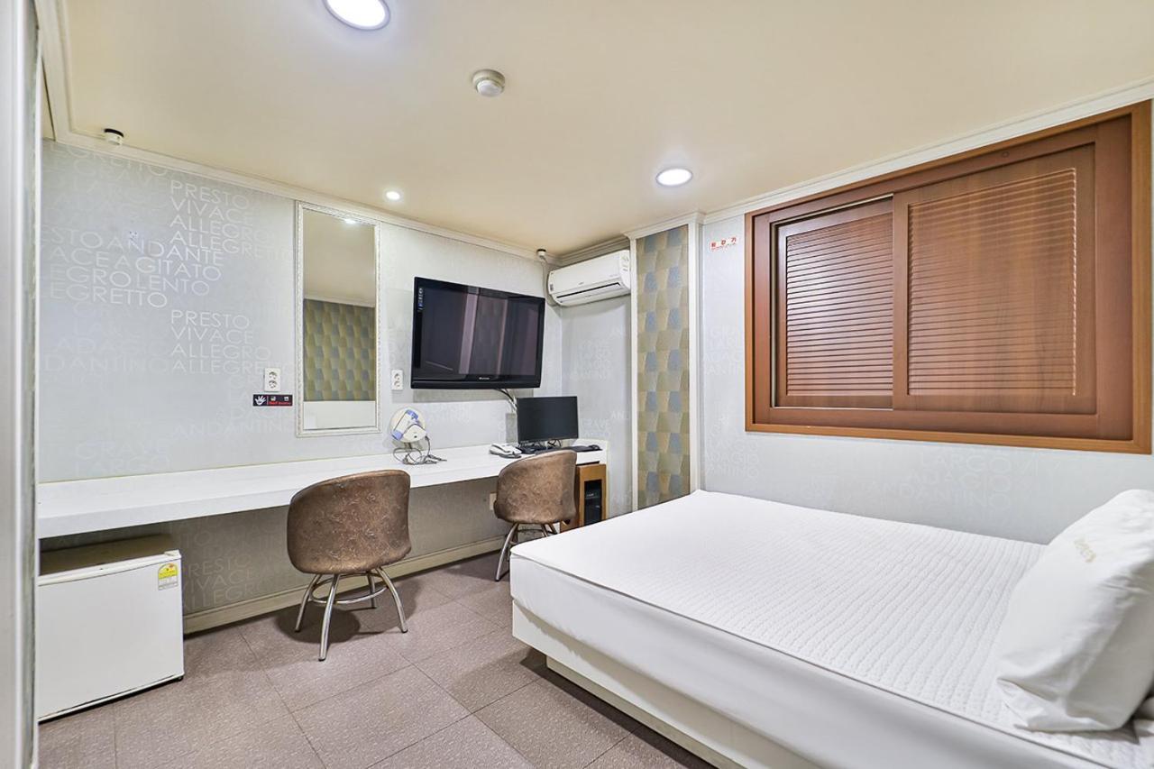 Top Motel Ciudad Metropolitana de Busan Exterior foto
