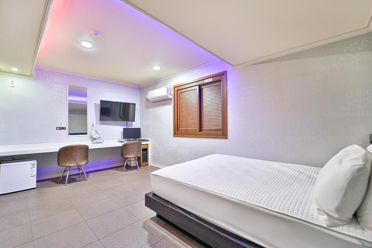 Top Motel Ciudad Metropolitana de Busan Exterior foto
