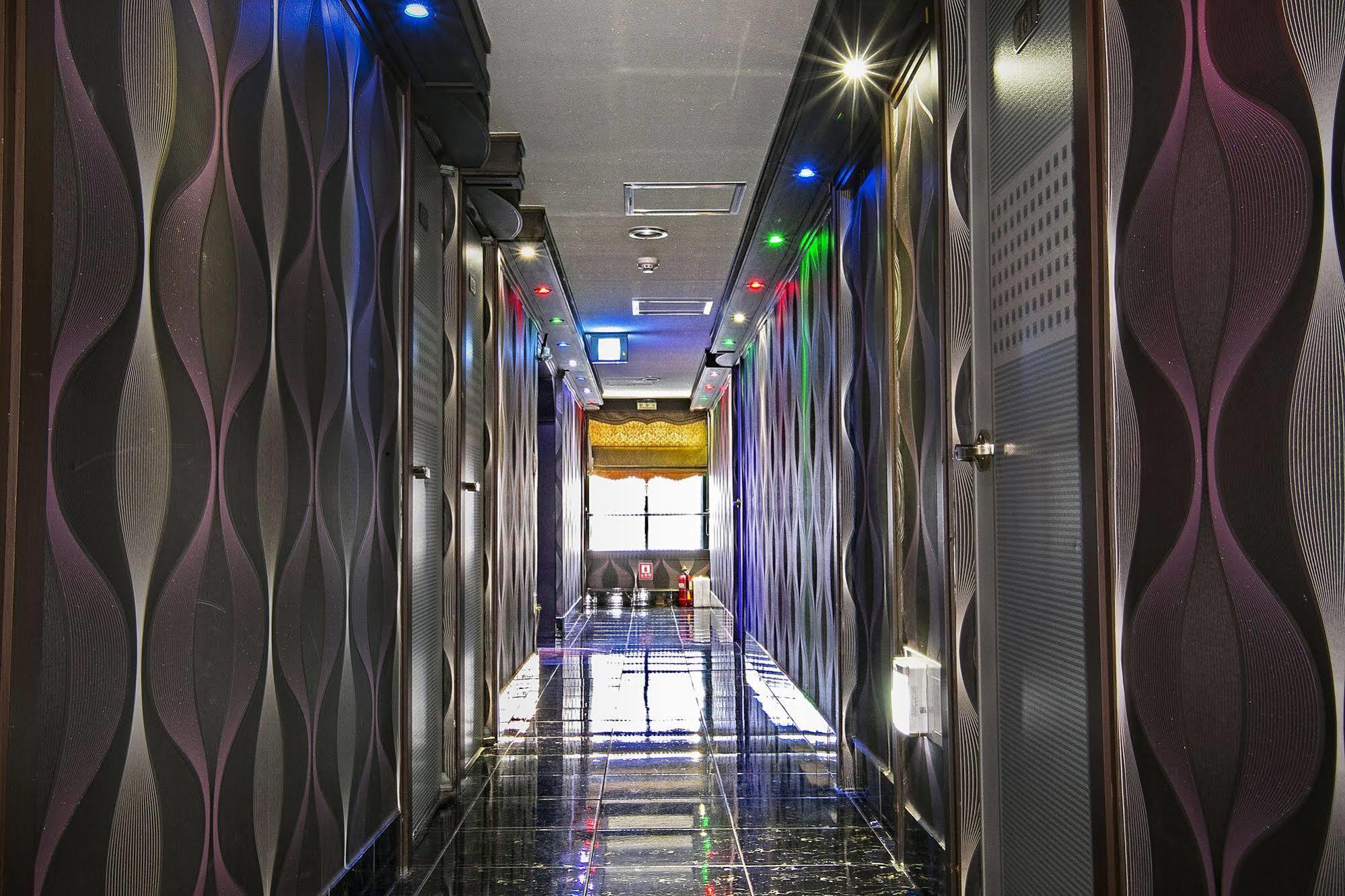 Top Motel Ciudad Metropolitana de Busan Exterior foto